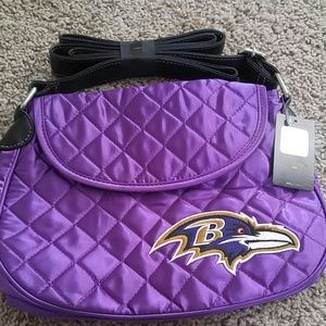 Ravens purse